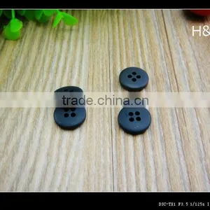 22L 4 Holes Black Resin Matte Button for T-shirt thumbnail-1