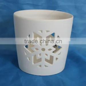 Hollow Out Garden Candle Holder thumbnail-1