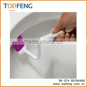 Curved Toilet Brush thumbnail-1