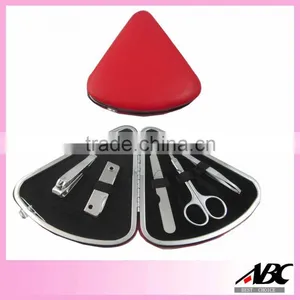 Hot Sale Avon Manicure Set In Triangle Shaped Case thumbnail-1