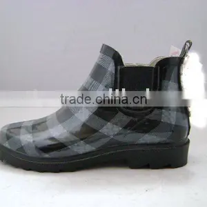 Rain Boot thumbnail-1