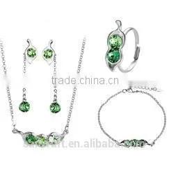 Latest Design Heavy Kundan Zircon Jewelry Set thumbnail-1