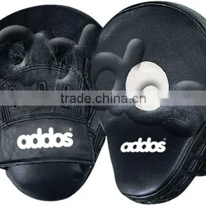 Curved Coach Focus Mitts thumbnail-1