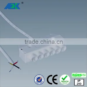 Dongguan Fongkit 4 Pin Led Power Terminal Blocks 6 Way Led RGB Distributor Connectors thumbnail-1
