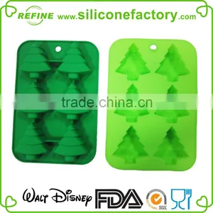 Christmas Promotional Gifts 6 Cavaties Silicone Bakeware in Tree Shape thumbnail-4