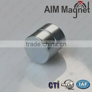 Small Neodymium Magnet Disc 12x5mm thumbnail-3