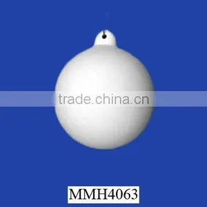 White Ceramic Christmas Ball Decoration thumbnail-1
