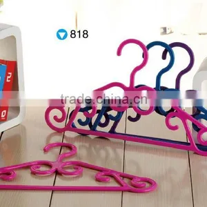 Plastic Colored Garment Hanger 5pcs/set thumbnail-4