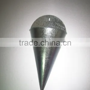 Metal Garden Flower Pot thumbnail-5