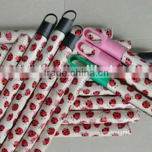 PVC Coated Wooden Stick for Broom Handle With Plastic Hook 120*2.2cm Pvc Coated Wooden Broomstick thumbnail-6