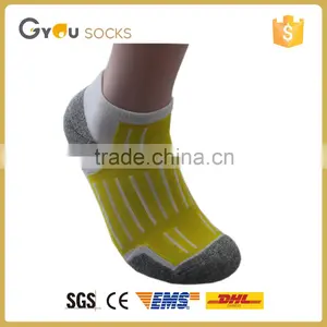 Man's Cheap Low Cut Sport Ankle Sock thumbnail-1