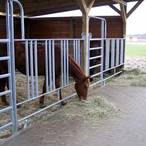 High Quality Durable Galvanized Metal Livestock Pen Panels Modern Horse Yard thumbnail-6