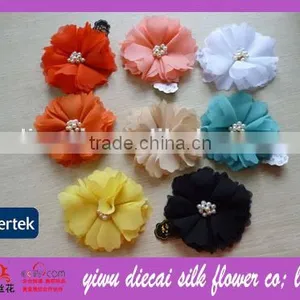 Fashion Pearl Center Chiffon Flower Brooch thumbnail-1