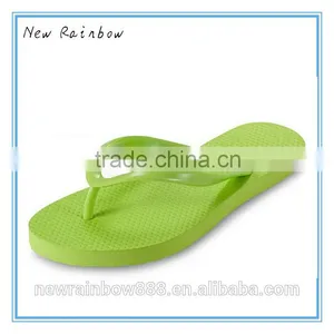 Gentle Daily Use Slippers in Different Style thumbnail-3