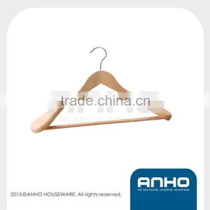Wholesale Customized Wooden Clothes Hanger in Competitive Price thumbnail-1