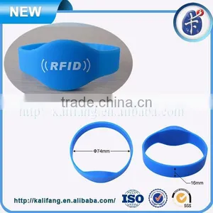 Waterproof Swimming Pool RFID Wristband For Access Control thumbnail-3