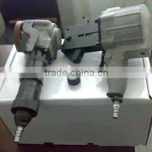Separate Steel Belt Pneumatic Baling Press thumbnail-1