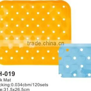 PVC Sink Mat With Strawberry Decorative Parts thumbnail-1