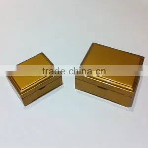 Golden Jewelry Set Wooden Box thumbnail-1