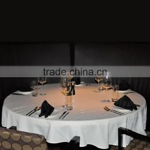 T/C Poly Cotton Pure White Oil Resistant Hotel & Restaurant Round Table Cloth thumbnail-1