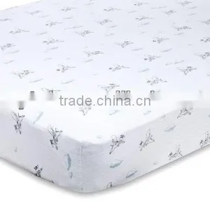100% Cotton Woven Crib Fitted Sheet thumbnail-1