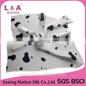 100% Silk Cow Printing Small Handkerchief thumbnail-1