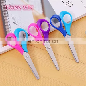 China Factory Professional Wholesale New Design Stainless Multi Functional Kitchen Cutting Scissor Set For Vegetables thumbnail-3