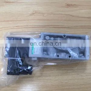 Hot Sales CKD 5/2 Way Solenid Valve Price From Manufacturer 4F310-08 AC110V AC220V thumbnail-1