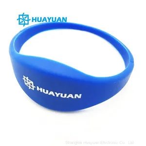 Swimming Pool 13.56MHz Re-usable Waterproof NFC RFID Slimline Silicone Wristband thumbnail-5