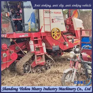 Triangle Track Wheel Harvesting Wheat in Muddy Terrain During Rainy Season to Prevent Sinking thumbnail-1