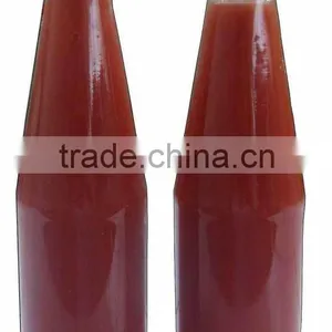 Tomato Sauce in Glass Jar thumbnail-1