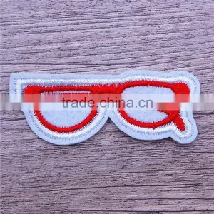 Wholesale Iron-on Embroidered Blazer Crest Glasses Patches thumbnail-1