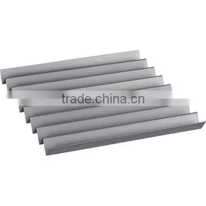 Eco-Friendly Carbon Steel Baguette Tray thumbnail-4