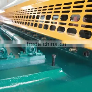 Economical Best Selling Hydraulic Iron Steel Shearing Machine thumbnail-4