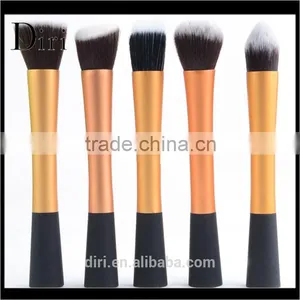 OEM Wholesale Long Handle Concealer Brush Reviews thumbnail-4