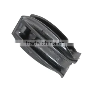 High Quality Strain Insulators for Horse Fencing Post, Farm Fence Accessories thumbnail-2