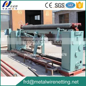 2017 New Technical Hexagonal Wire Mesh Netting Machine thumbnail-2