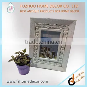 White Color Photo Picture Frame With Smooth Surface and Crack Painting Frame thumbnail-5