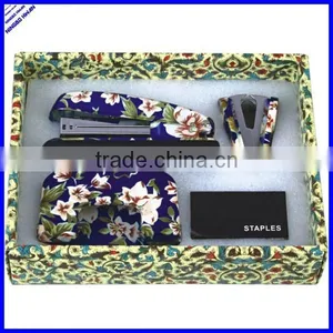 Fashion Design 4pcs Floral Office Stapler Gift Set thumbnail-1
