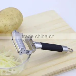 Kitchen Multifunction Stainless Steel Potato Julienne Peeler With Black Rubber Handle thumbnail-4