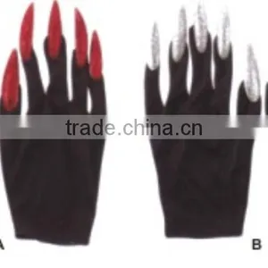 Gloves With Nails thumbnail-1