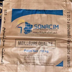 Laminated Woven PP Multiwall Paper Bags Custom For Dry Powder Urea thumbnail-3