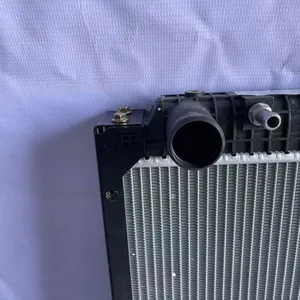 CHINA Radiator 1301010-KM6E0 Aluminum Radiator Dongfeng Truck Parts Manufacturer thumbnail-2