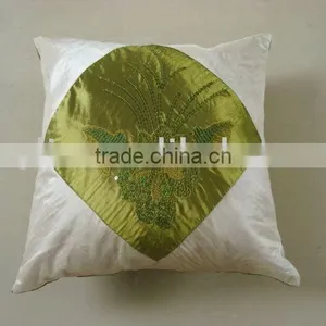 Cushion thumbnail-1