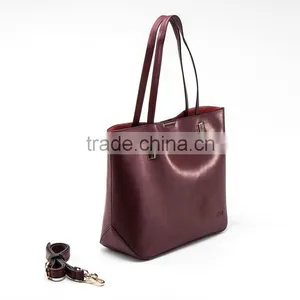 Elegant And High-End Fashion Woman Handbag Fashion Designs Superior Quality Tote Bag Manufacture thumbnail-2