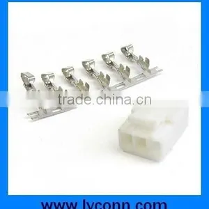 Auto Connector / Power Connector thumbnail-1