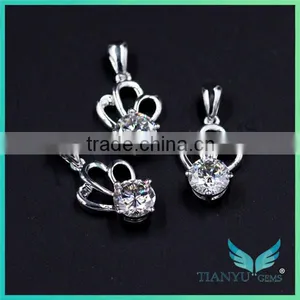 24K Gold 1 Carat White Round Billiant Cut Moissanite Diamond Pendants Charms for Necklaces thumbnail-5
