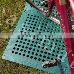 EVA Green Mat With Holes, Home Garden Shed Utility Green Drainage Mats thumbnail-1