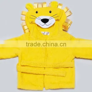 Yellow Lion Terry Cotton Hooded Bathrobe for Promotion thumbnail-3