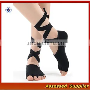 FXS147/ Custom Women Toeless Gym Pilates Yoga Toe Socks thumbnail-1